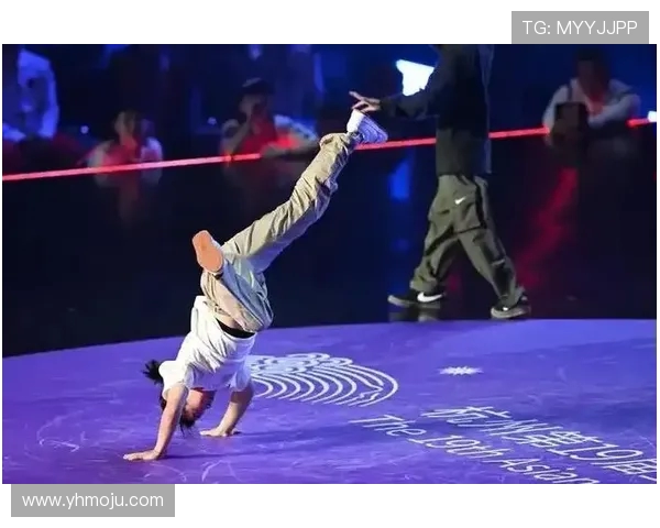 街舞文化的碰撞与传承成都街舞队的战术与团队默契解析